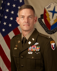 Commander