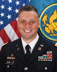 Commander