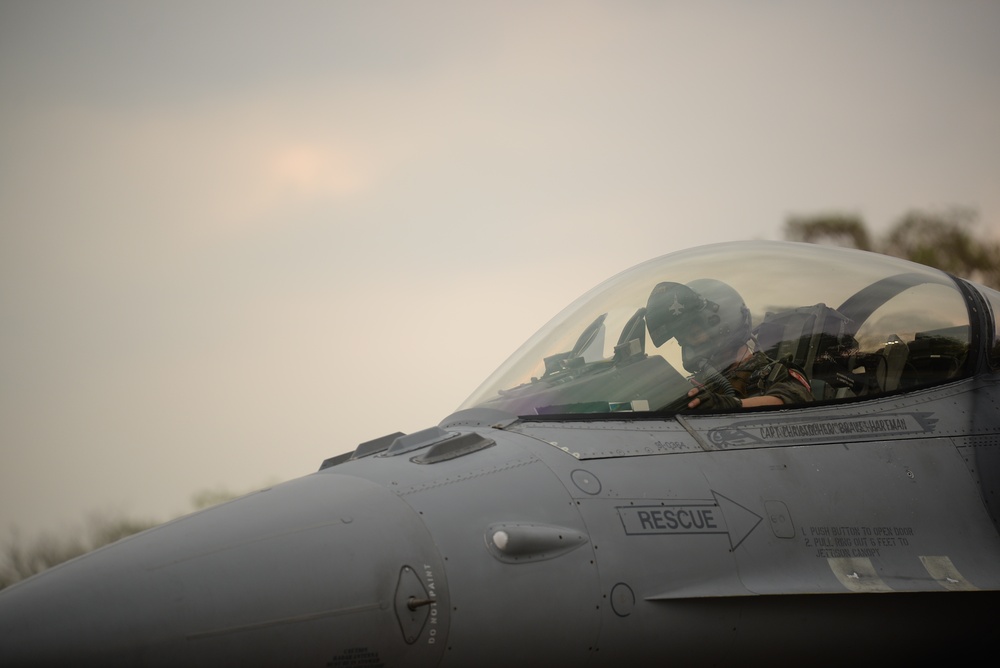 77 FS ‘Gamblers’ make their first appearance at Cope Tiger 25