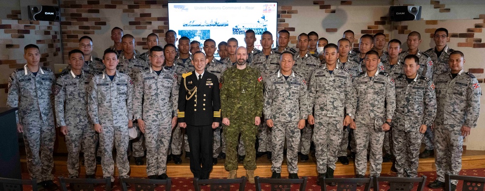 UNC-Rear Lecture to Royal Thai Navy