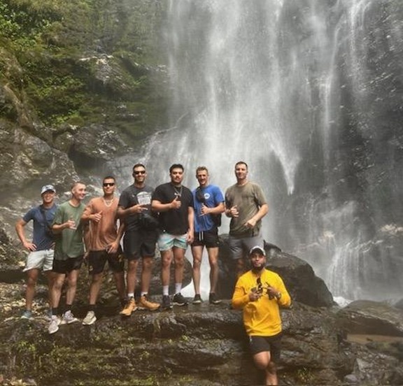 Tuda Tiris Waterfalls Hike