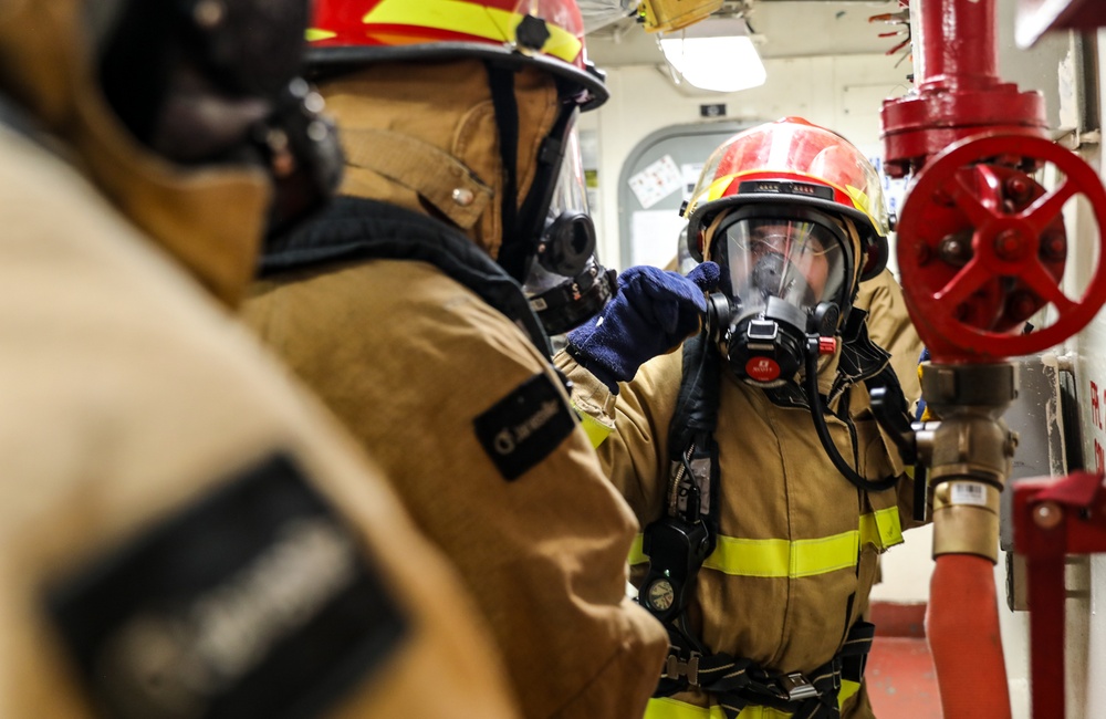 Flying Squad drill aboard Stout