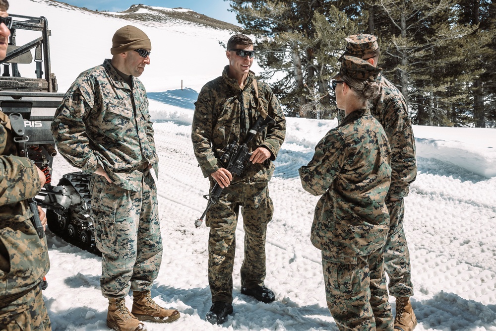 MTX 2-25| 2nd MLG Commanding General Visits Combat Logistics Battalion 6