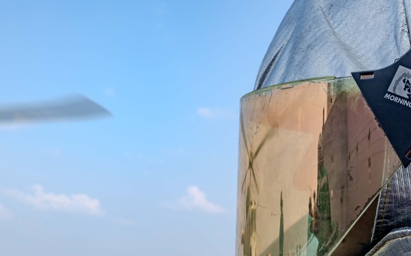 HSM 49 det. 4 Flies in the Andaman Sea