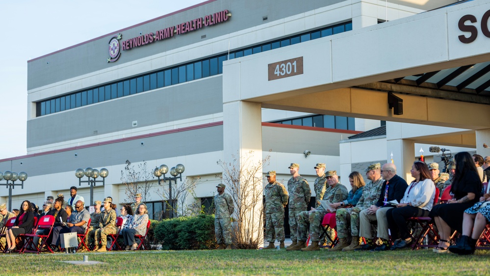 Reynolds Army Health Clinic Change of Responsibility Ceremony
