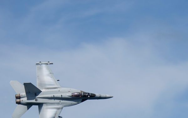 Abraham Lincoln conducts flight operations