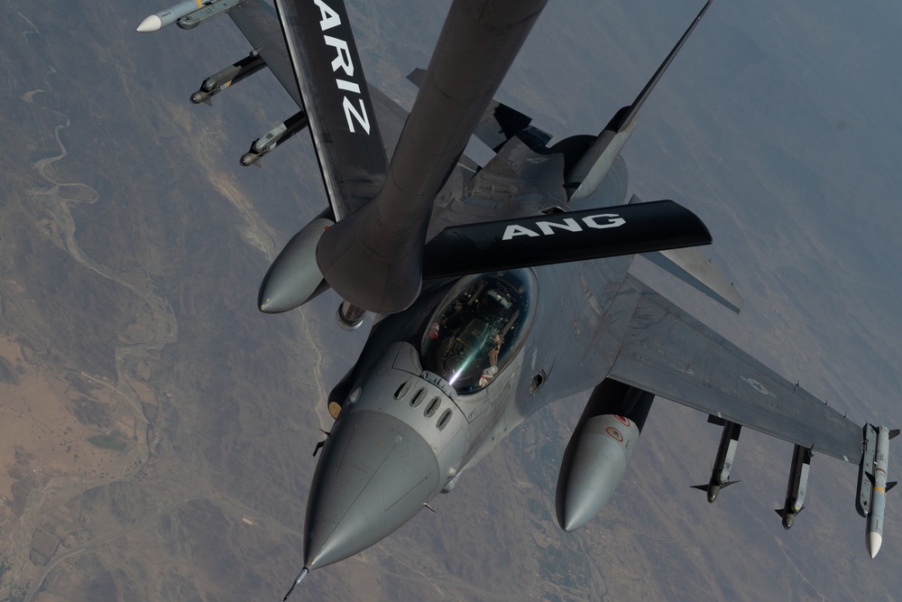 U.S. Fighting Falcons conduct Defensive Counter-Air operations over the CENTCOM AOR