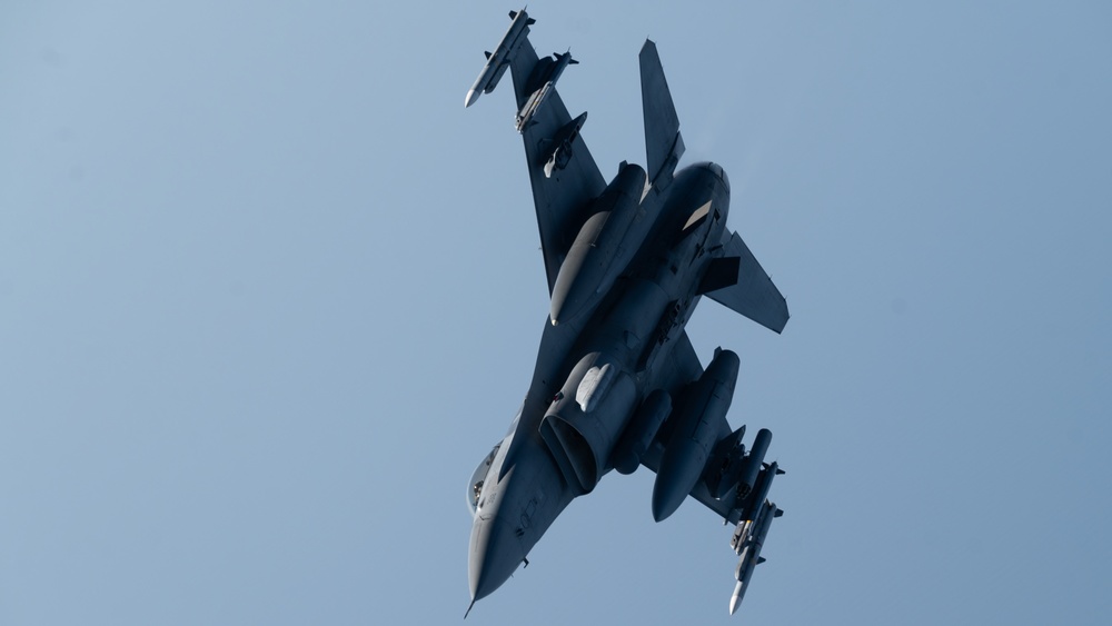 U.S. Fighting Falcons conduct Defensive Counter-Air operations over the CENTCOM AOR