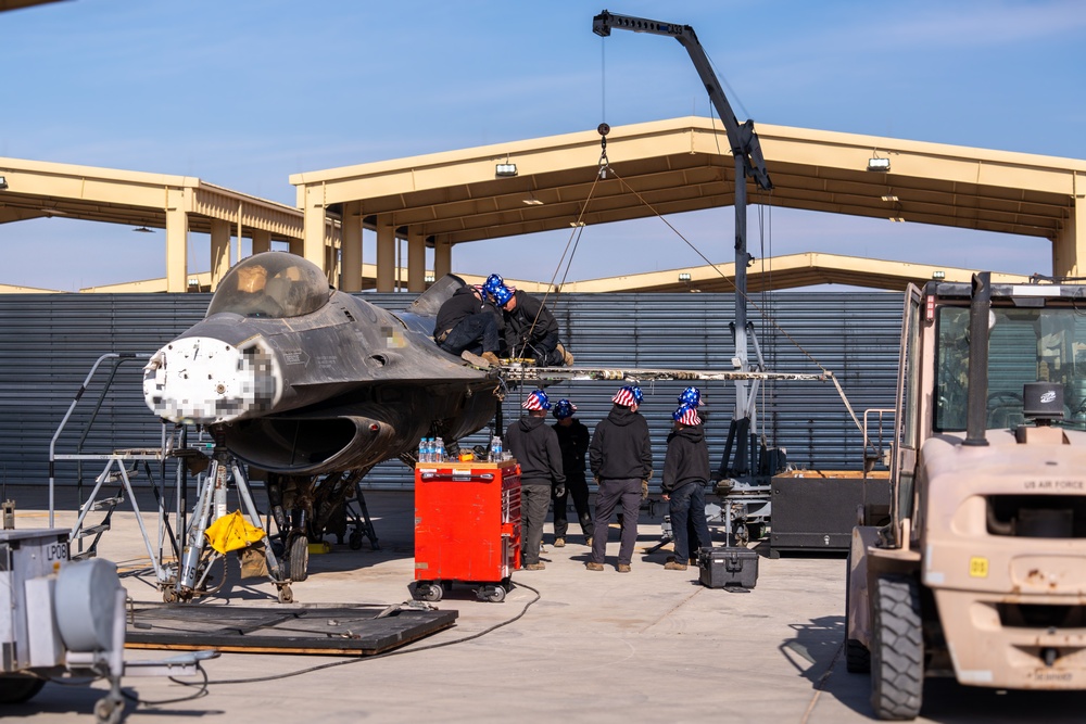 309th expeditionary depot team maximizes F-16 resources.