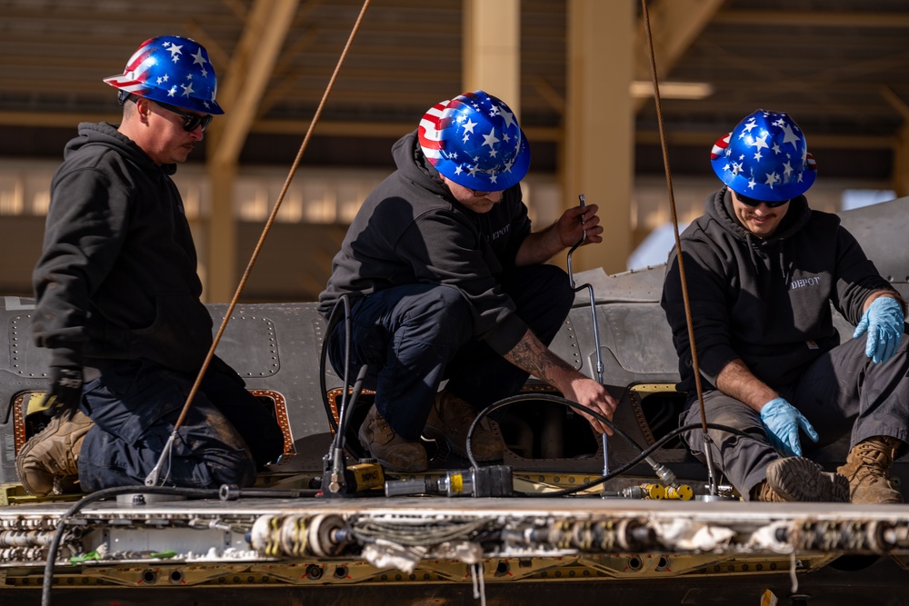 309th expeditionary depot team maximizes F-16 resources.