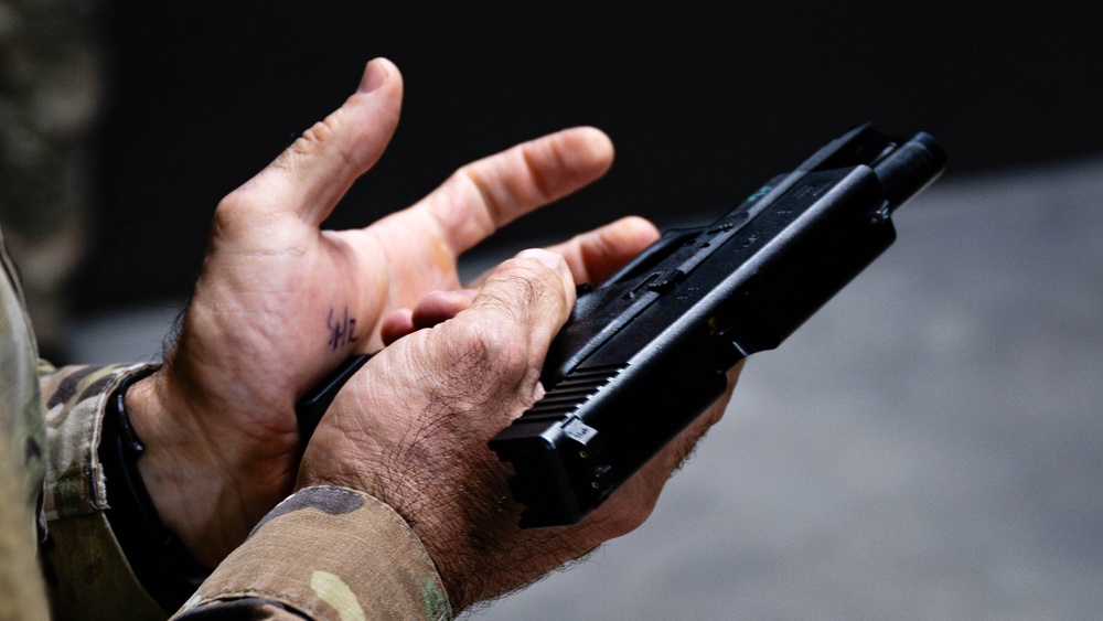 U.S. and Coalition partners participate in German Armed Forces Proficiency Badge qualification exam