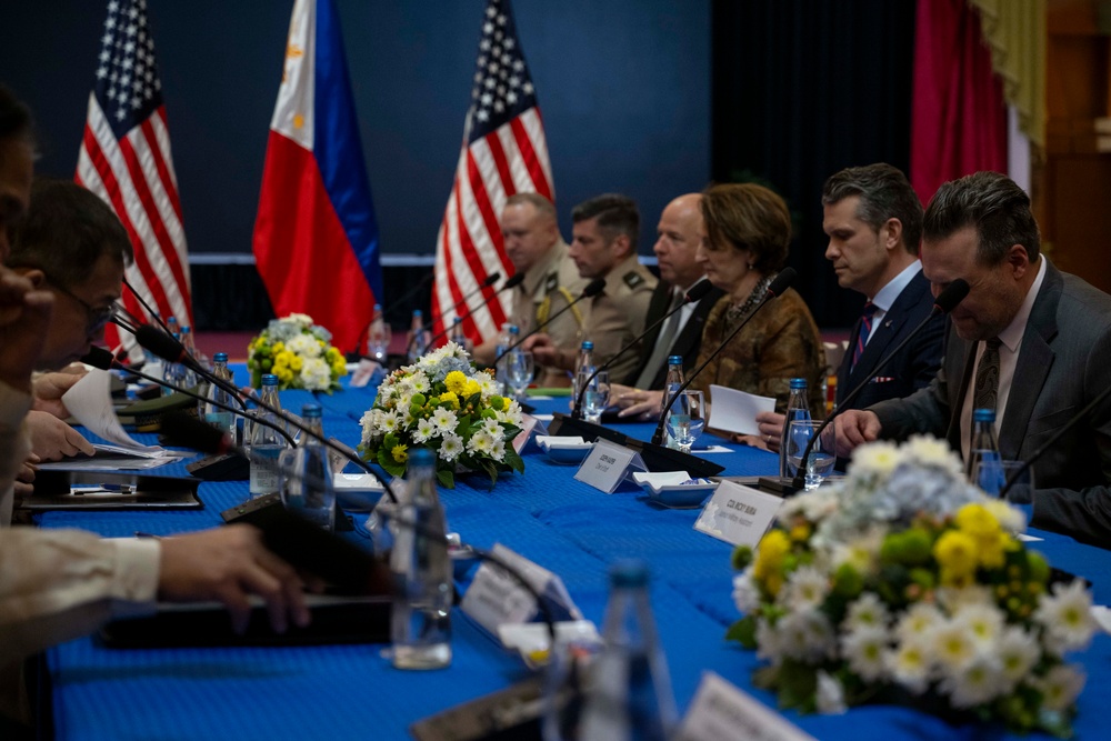 SD Hegseth Visits Malacañang Palace, Camp Aguinaldo, Manila American Cemetery