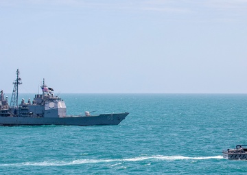USS Normandy and GDFS Shahoud conduct Maritime Exercise