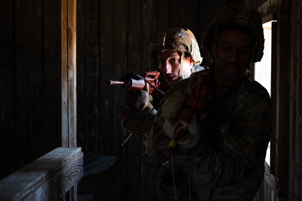 Whiteman Airmen hone expeditionary skills in field training exercise