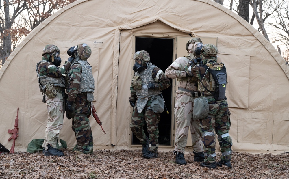 Whiteman Airmen hone expeditionary skills in field training exercise