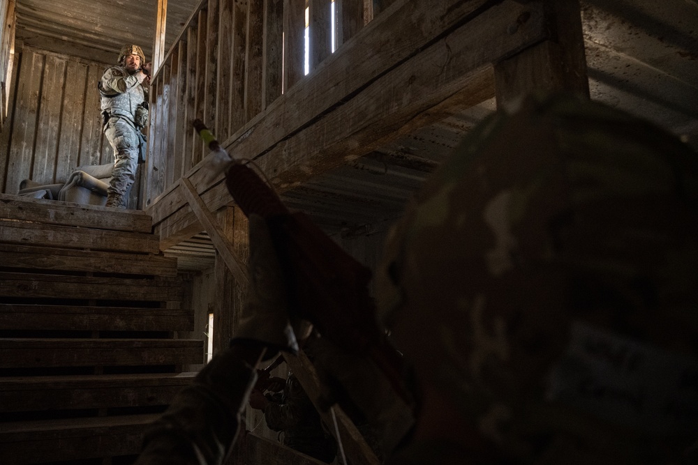 Whiteman Airmen hone expeditionary skills in field training exercise