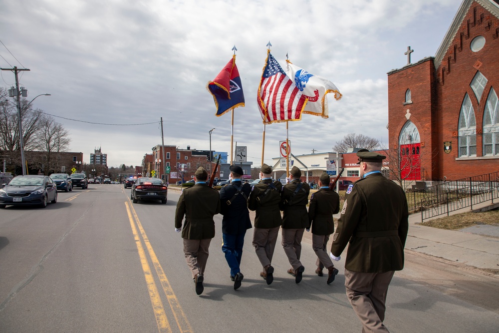 10th Mountain Division honors Vietnam Veterans during the National Vietnam War Veterans Parade