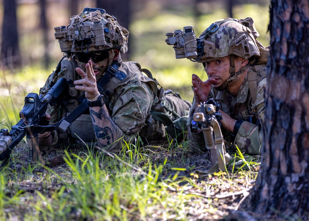 2-325th AIR moves towards a resupply point, JRTC 25-05