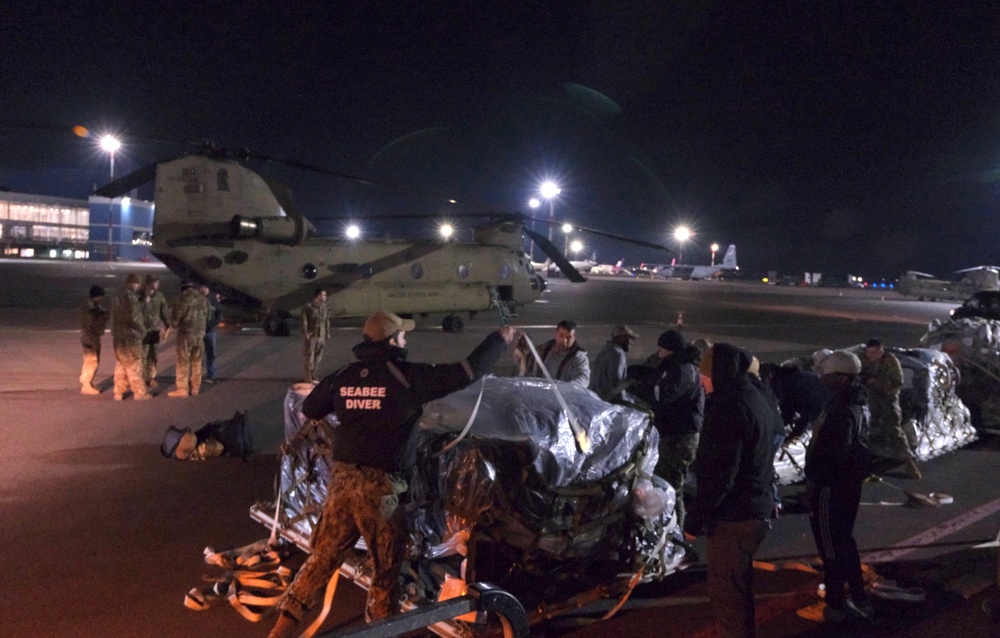 Joint Force Effort: U.S. Navy Divers, Air Force, Army Aviators contribute to recovery mission