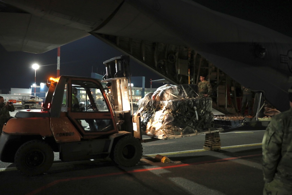 Joint Force Effort: U.S. Navy Divers, Air Force, Army Aviators contribute to recovery mission