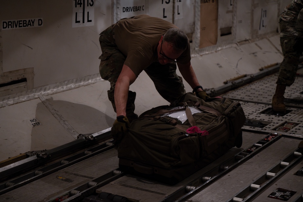 Airmen from the 124th Fighter Wing deploys