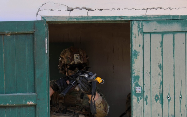 Hanuman Guardian 25: Soldiers Conduct Military Operations on Urbanized Terrain Training