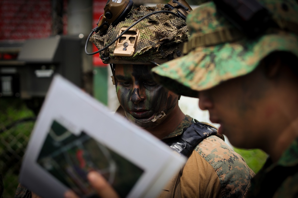 Valiant Mark 25: U.S. Marines and Singapore Guardsmen conduct a UAS operation in preparation for the FTX