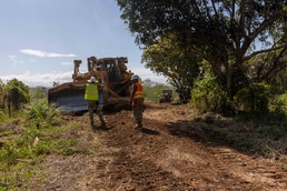 Salaknib 25 | Philippine and U.S. Army Engineers Improve Road from Drop Zone
