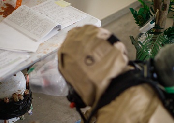 MCAS Iwakuni EOD and CBRN conduct chemical environment training with JGSDF