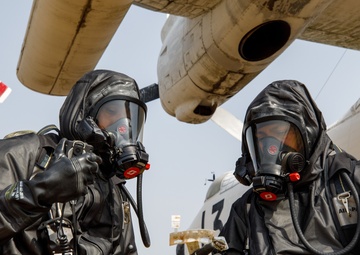 MCAS Iwakuni EOD and CBRN conduct chemical environment training with JGSDF