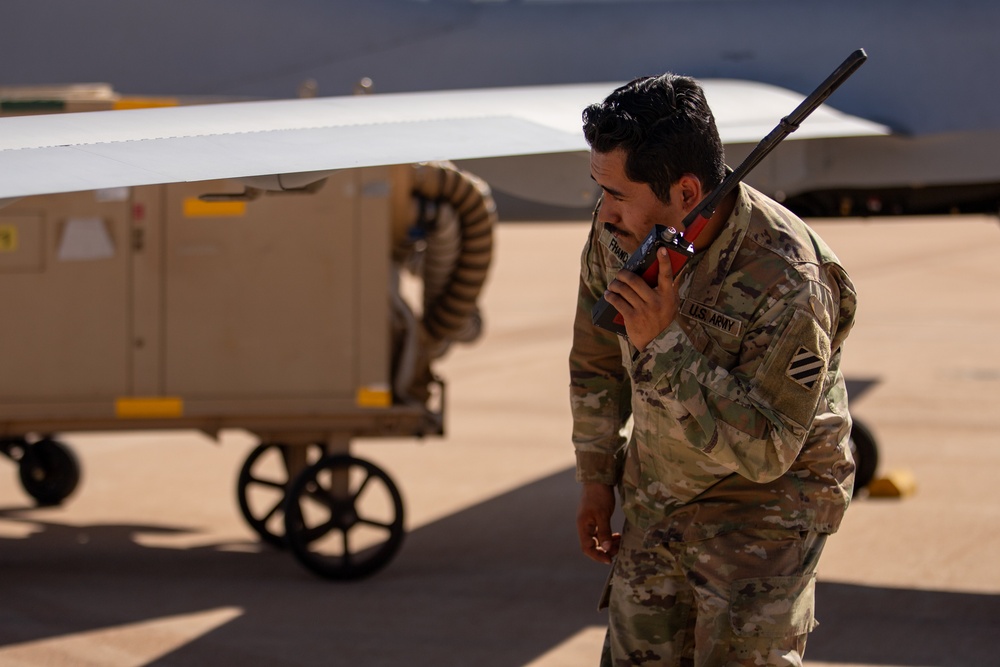 3rd CAB Soldiers prepare Gray Eagle for takeoff in Arizona