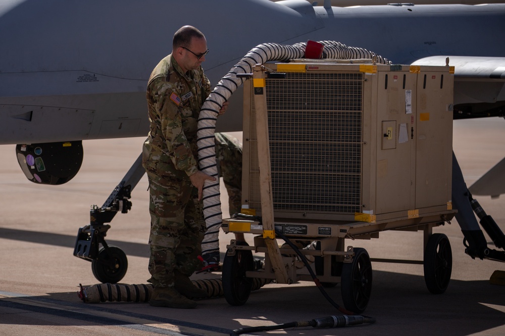 3rd CAB Soldiers prepare Gray Eagle for takeoff in Arizona