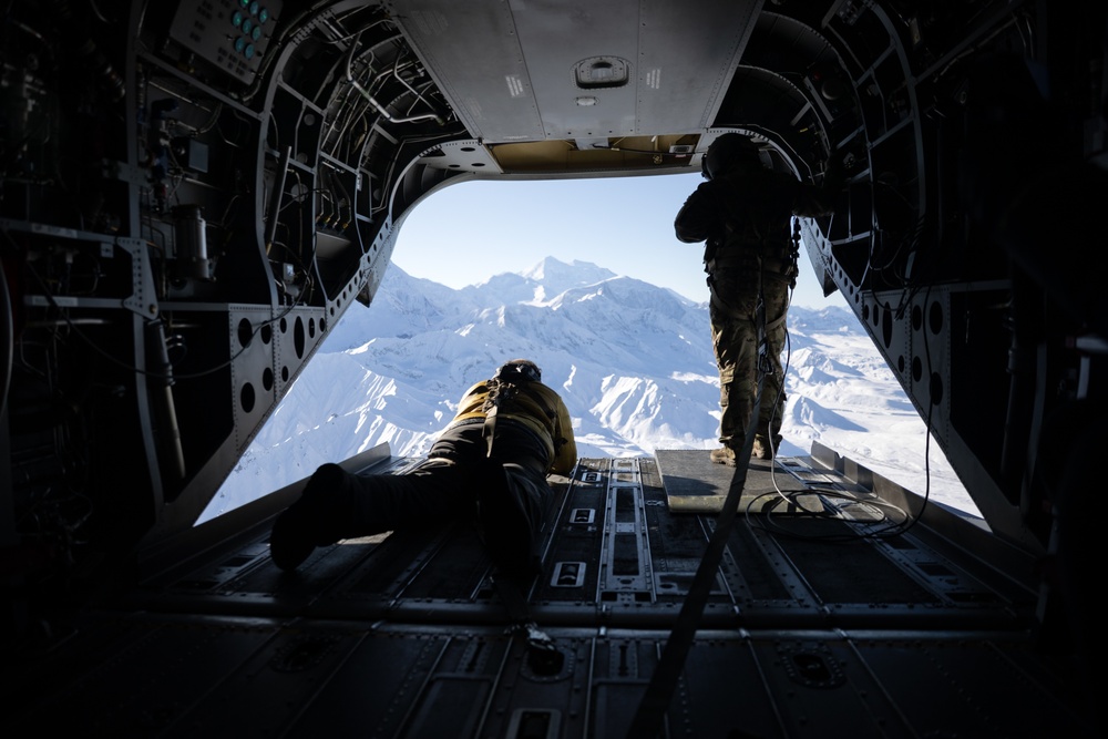 Documentary filmmakers showcase Alaska Army National Guard aviation