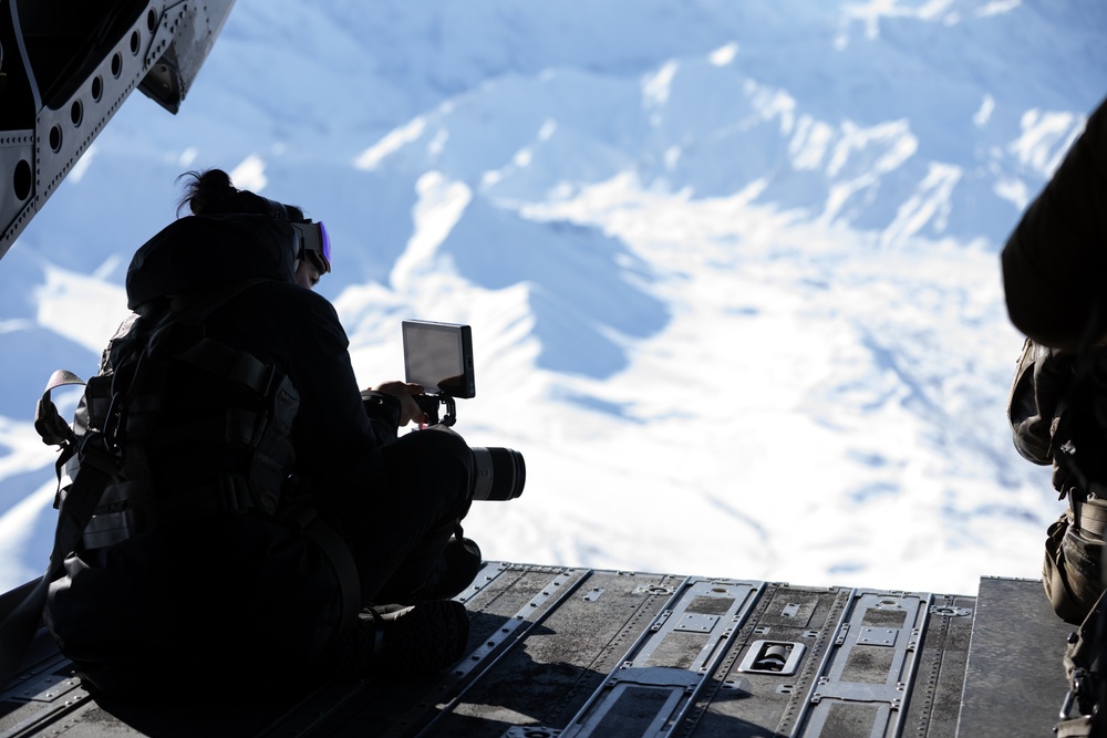 Documentary filmmakers showcase Alaska Army National Guard aviation