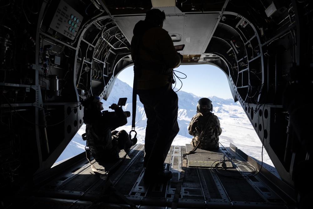 Documentary filmmakers showcase Alaska Army National Guard aviation