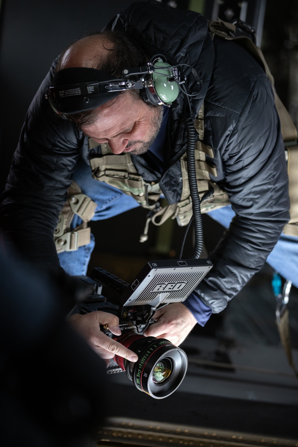 Documentary filmmakers showcase Alaska Army National Guard aviation
