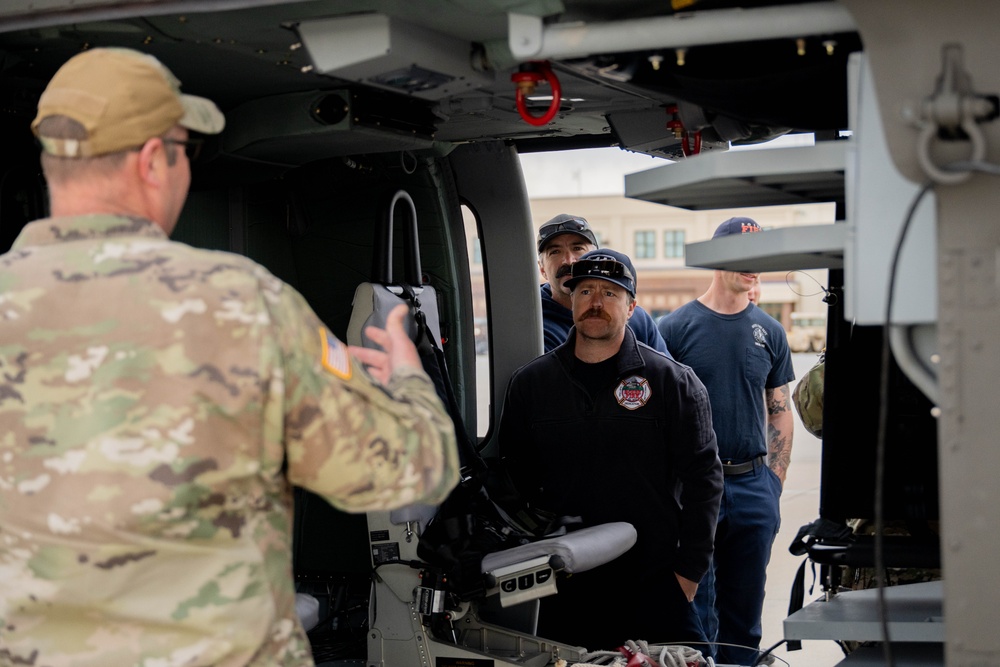 UH-60 Black Hawk, U.S. Army, U.S. National Guard, Idaho National Guard, Joint training, Boise Fire Department, Idaho