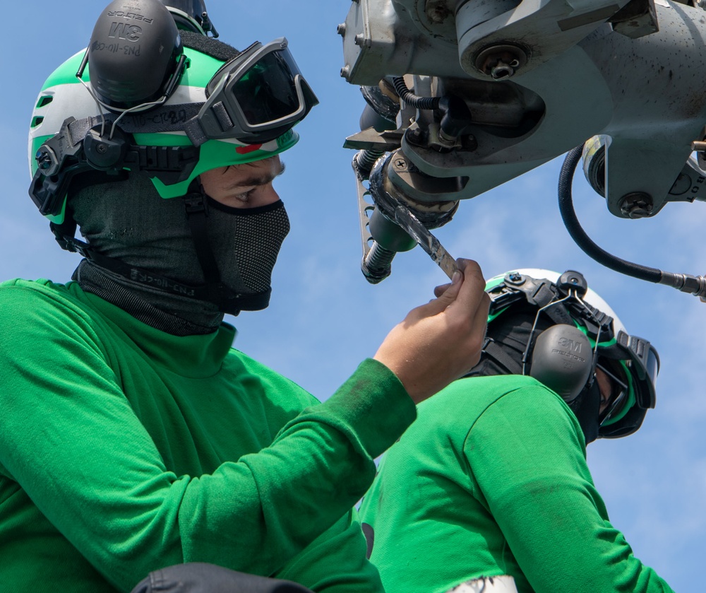 USS Carl Vinson (CVN 70) Conducts Routine Operations in the Indian Ocean