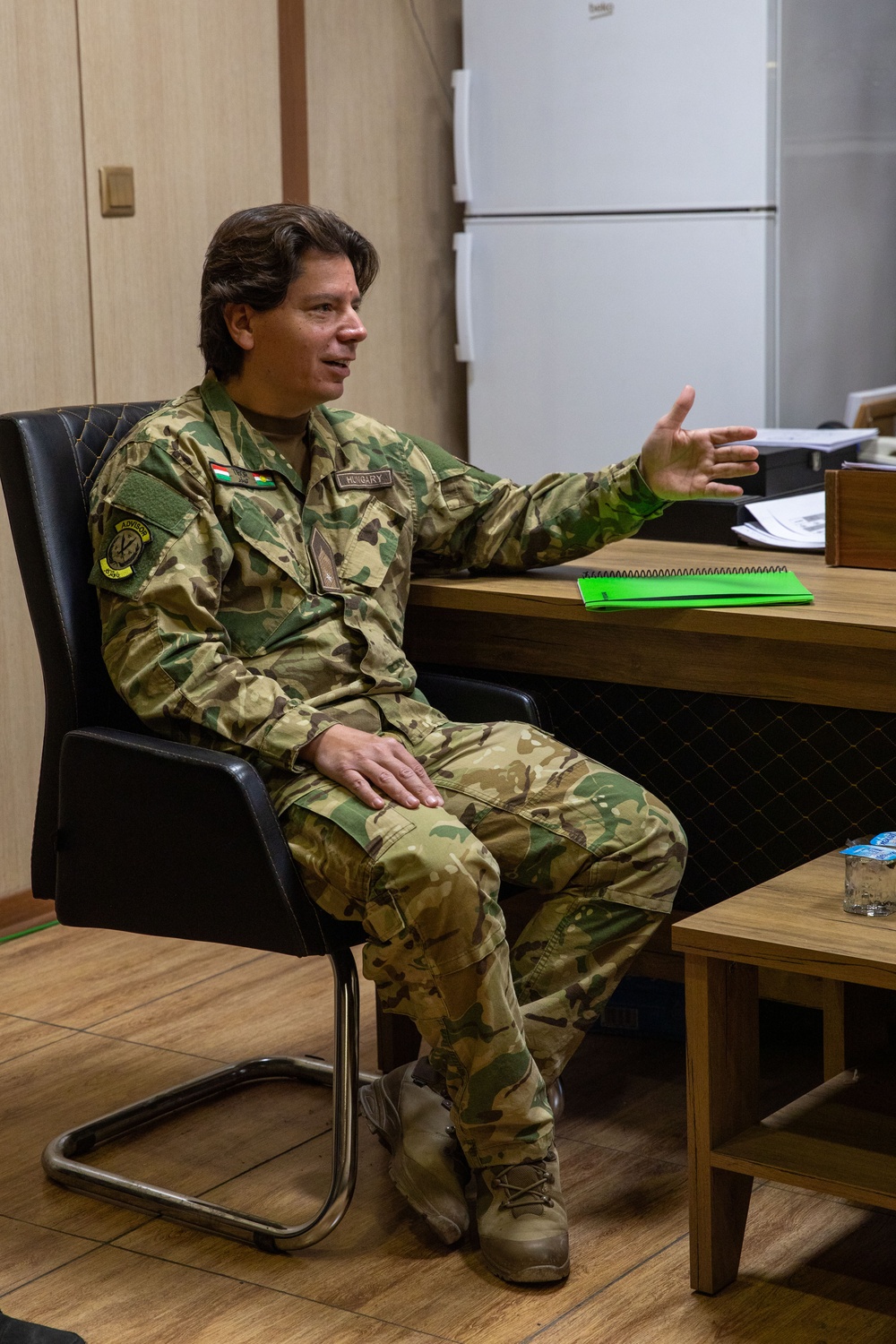 Coalition Advisor Meets with Peshmerga Director of General Administration