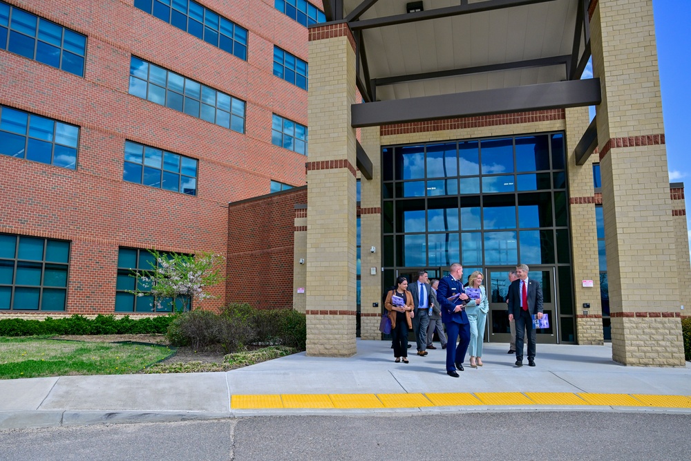 U.S. Rep. Rob Wittman visits DLA Aviation at DSCR