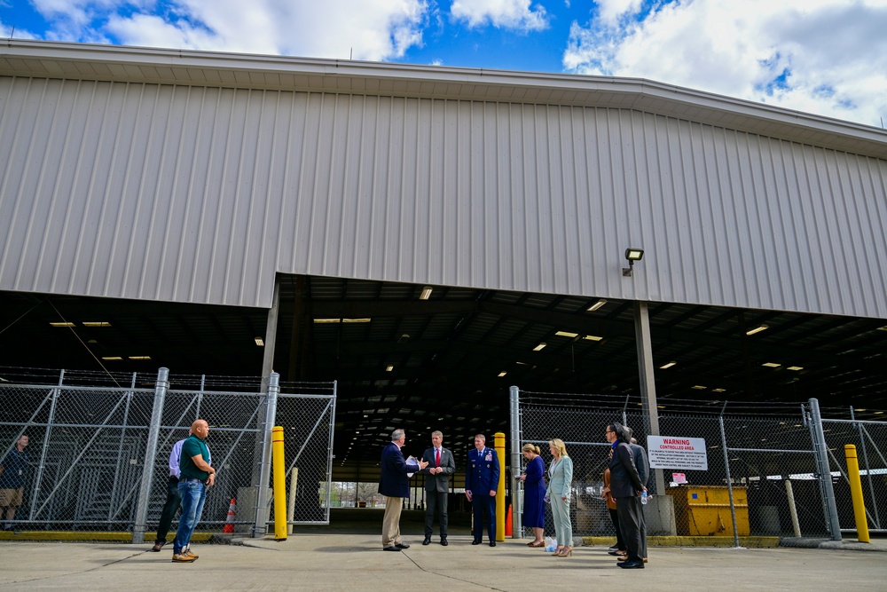 U.S. Rep. Rob Wittman visits DLA Aviation at DSCR