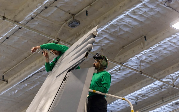 &quot;Golden Warriors&quot; of the USS Gerald R. Ford Conduct Maintenance