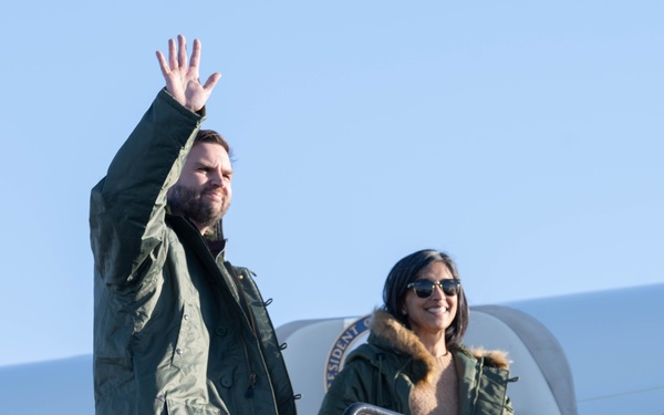 Vice President visits Pituffik Space Base