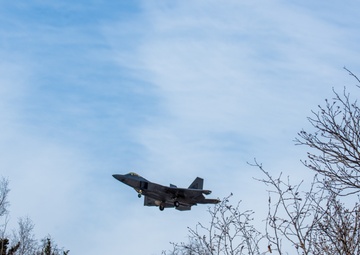 F-22 Raptors conduct aerial practices at JBER