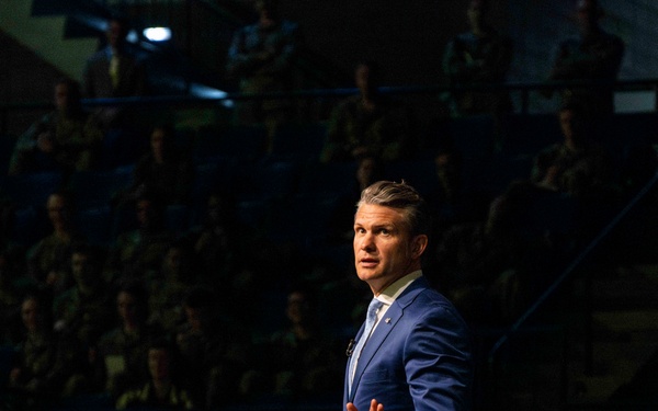 Secretary of Defense visits Naval Academy