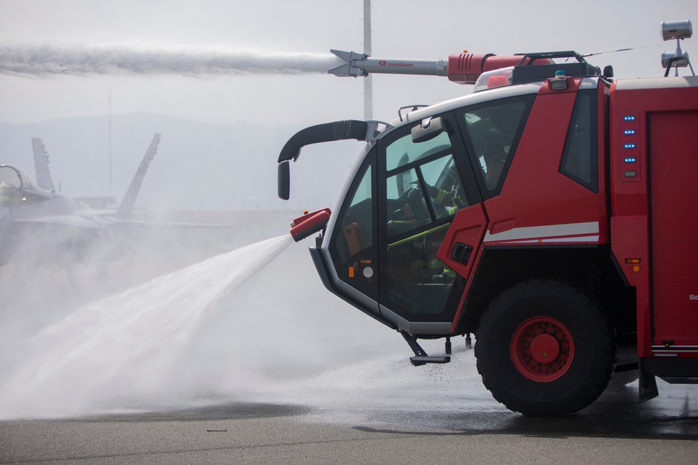 ARFF Marines and U.S. Airmen conduct mass casualty training at MCAS Iwakuni