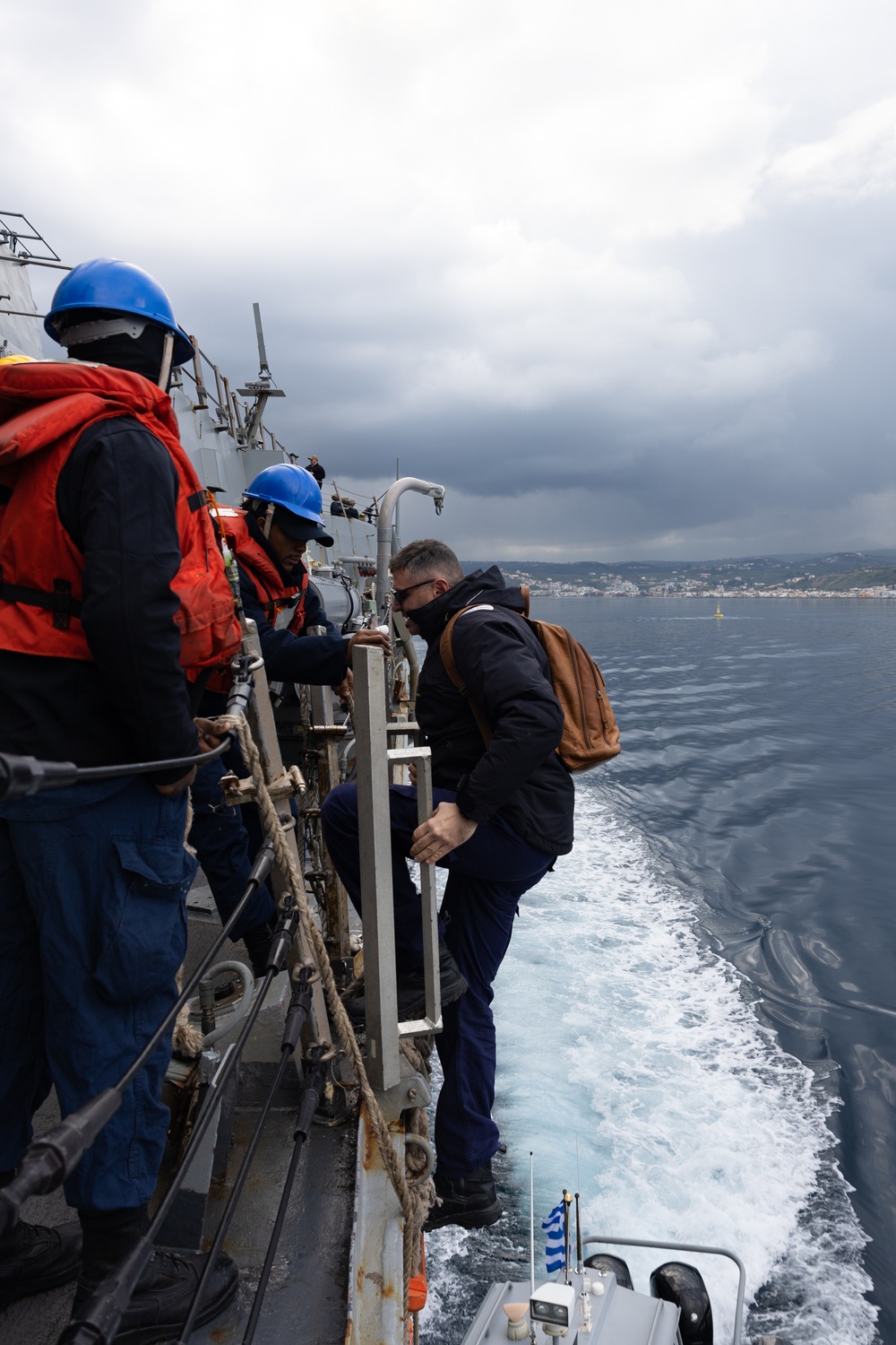 USS Oscar Austin (DDG 79) Arrives in Souda Bay, Greece for Mid-Deployment Voyage Repair (MDVR)