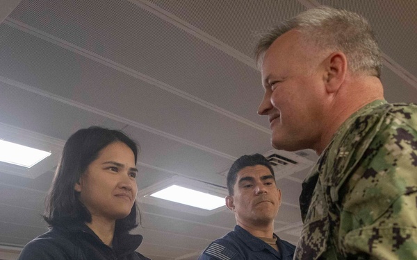 ESG 3 and Prospective ESG 7 commanders visit Tripoli