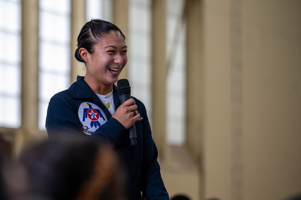 U.S. Air Force Thunderbirds Speak to Local Students