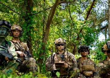 MRF-SEA Marines and S'pore Guards Conclude Valiant Mark 25, Conquer SAFTI City Training Facility